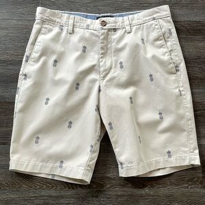 Banana Republic Aiden Shorts Men’s Size 31 Khaki Pineapple 638 Patterned